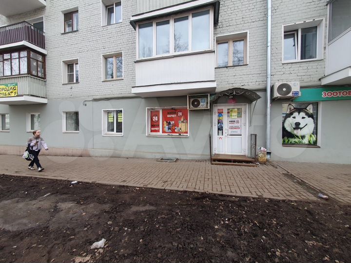 Магазин, Офис,Торговая площадь, S-42 м², отд. вход