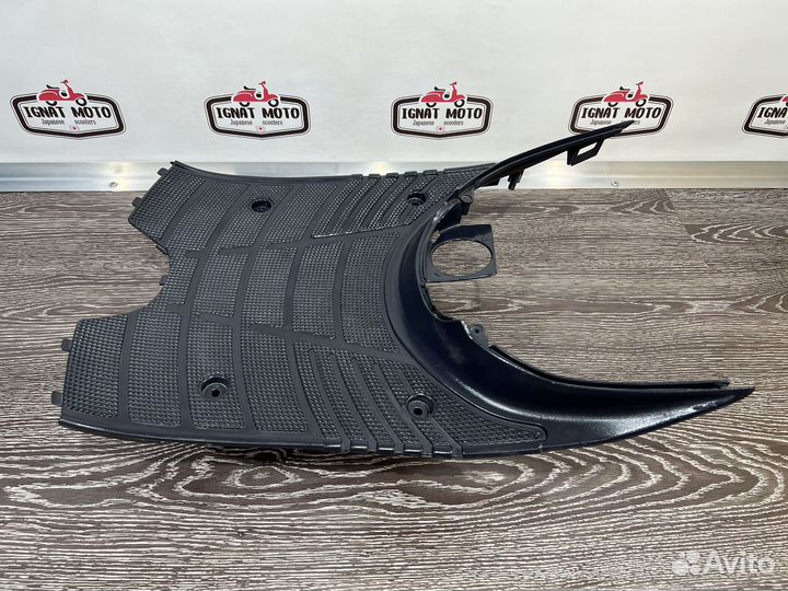 Пол Honda Dio 27 / 28 оригинал Japan