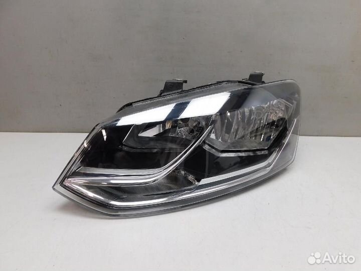 Фара левая Volkswagen Polo