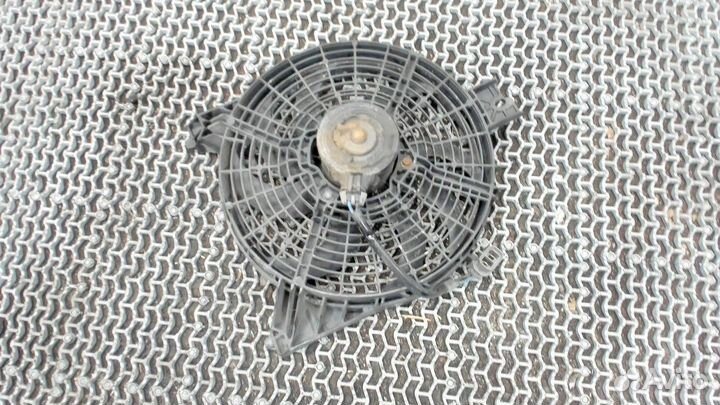 Вентилятор радиатора Nissan Titan, 2005