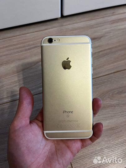 iPhone 6S, 32 ГБ