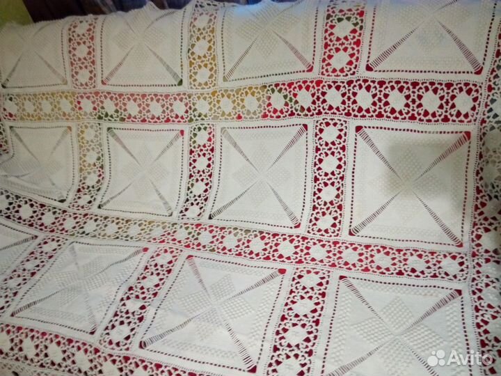 Уникальное ручн. вязки покрывало.Кружевн. салфетки