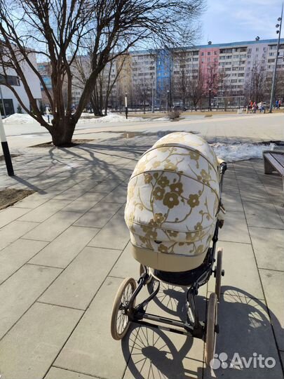 Детская коляска 3 в 1