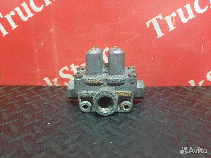 Кран 4-х контурный