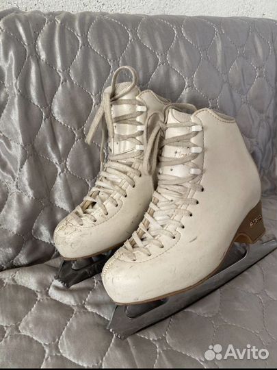 Фигурные коньки edea