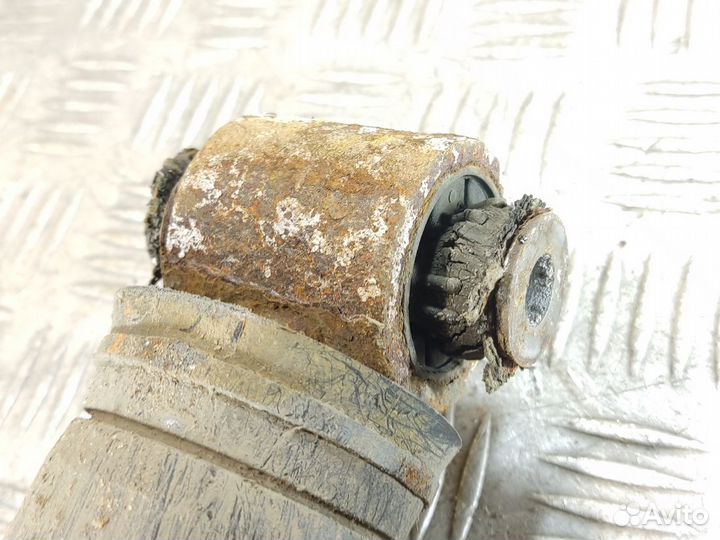 Амортизатор задний левый Renault Scenic 2003 2009