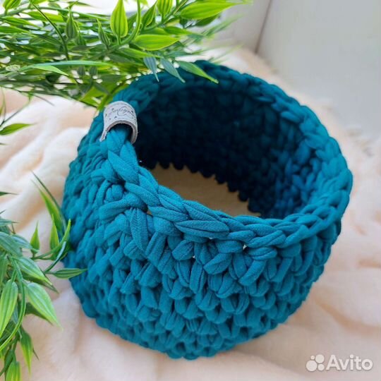 Корзина интерьерная