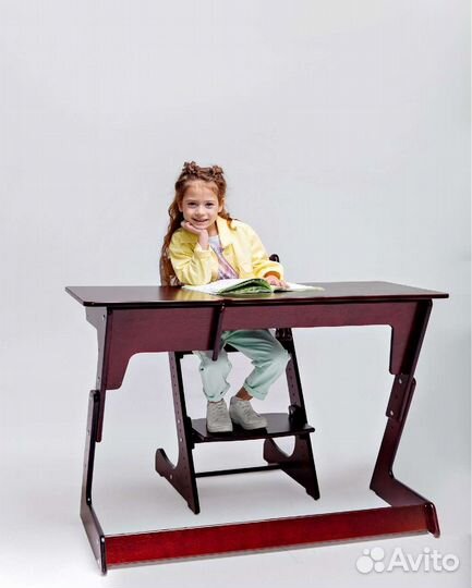 Растущая парта и стул Конек-Горбунек (комплект)