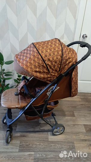 Прогулочная коляска бу
