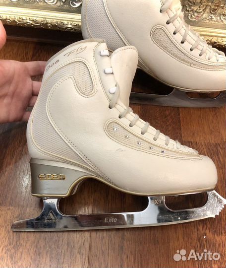Фигурные коньки edea ice fly 235 лезвия elite