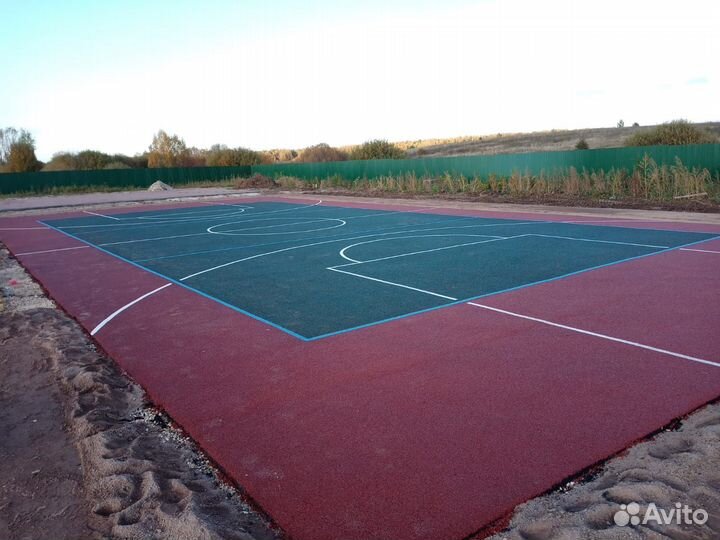 Укладка резиновой крошки, бесшовное покрытие