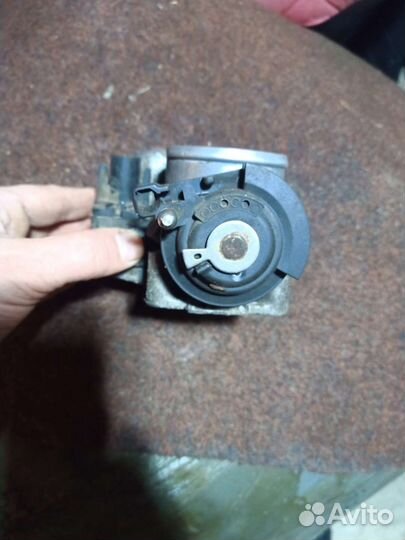 Дроссельная заслонка Ауди А4 B5 дв аев