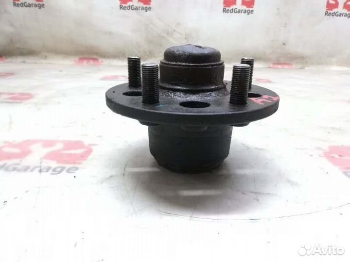 Ступица передняя Hyundai Starex A1 D4BH 2000