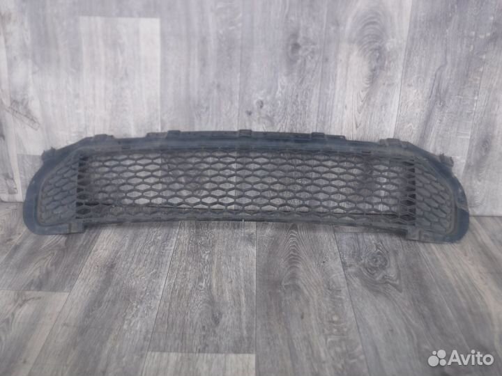 Решетка переднего бампера Land Freelander 2 2012