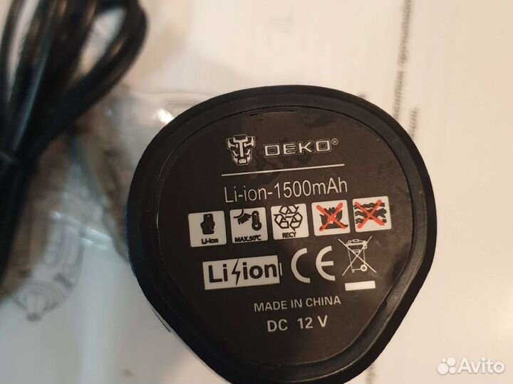Новый шуруповерт Deko 12v торга нет