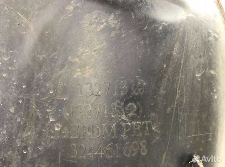 Защита арок передняя левая (подкрылок) Opel Astra