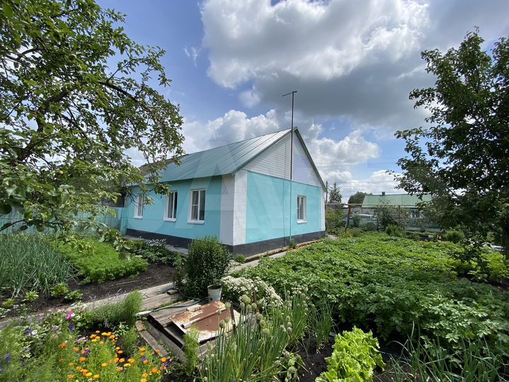 Дом 69,8 м² на участке 6 сот.