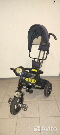 Трехколесный велосипед с родительской ручкой