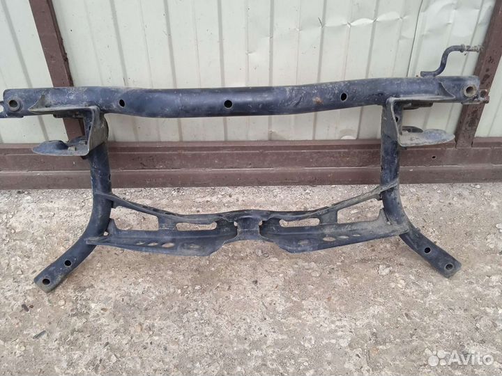 Задний подрамник Skoda Octavia A5