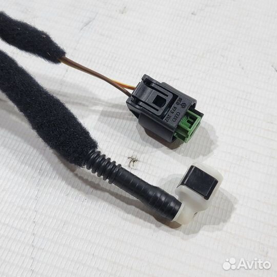 Шланг омывателя Volkswagen Touareg FL