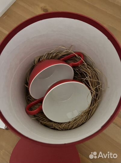 Чашки с ручками сердечками