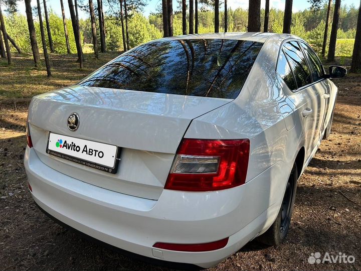 Skoda Octavia 1.6 AT, 2016, 50 000 км