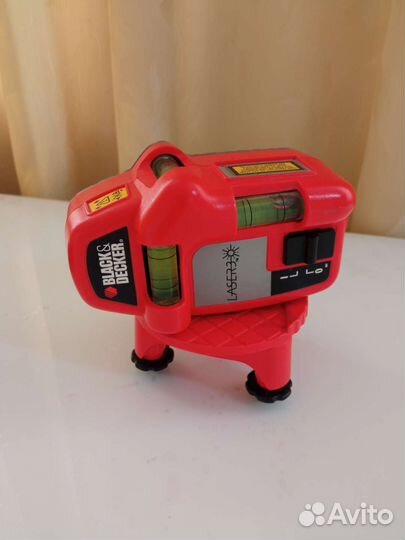 Лазерный уровень black&decker LZR310