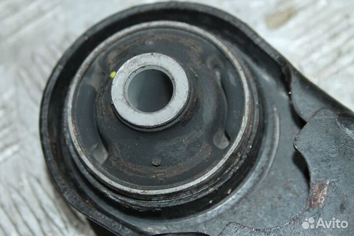 Рычаг передний правый Mitsubishi Lancer 10 X / ASX