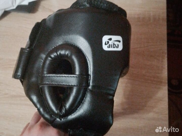 Шлем для бокса everlast