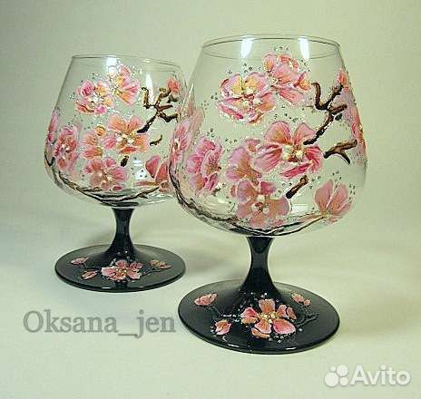 Коньячные бокалы