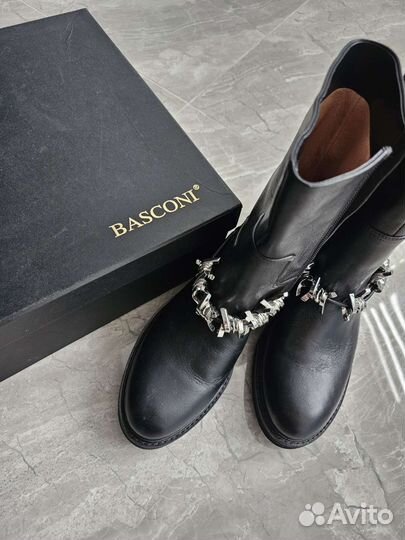 Ботинки на девочку 35 размер