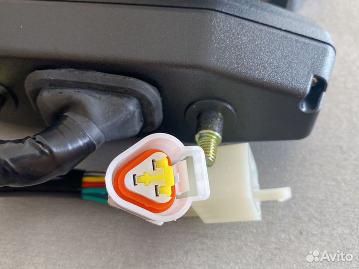 Приборная доска цифровая в сборе, универсальная 21