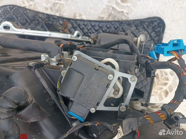 Моторчики заслонки печки audi a8 d3