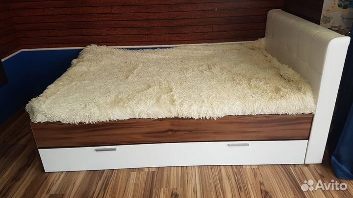 Детский гарнитур для учебы и отдыха