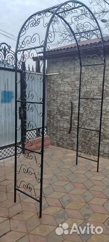 Арка садовая