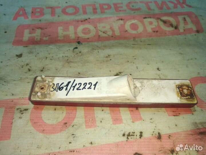 Противотуманная фара задняя правая Митсубиси Аутле