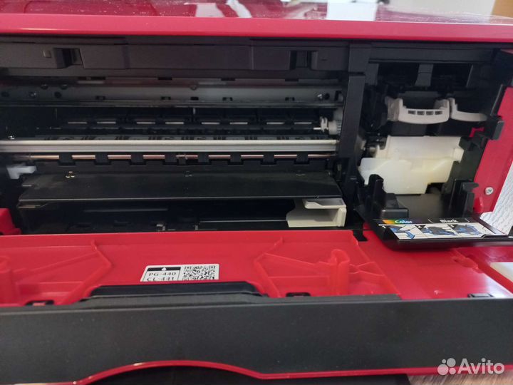 Струйное мфу Canon pixma MG3640S Red