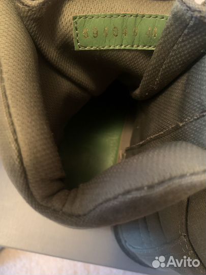 Balenciaga strike boots