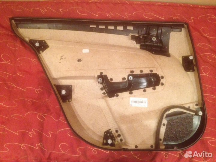 Внутренняя панель двери Опель Астра Н седан