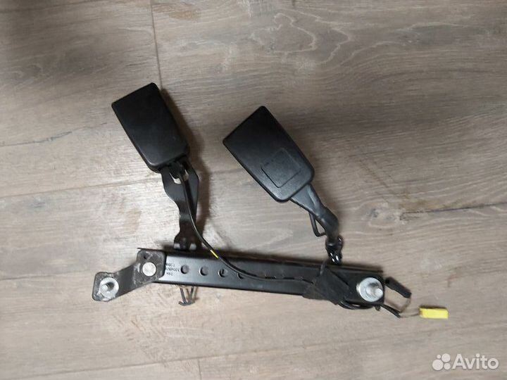 Замок ремня безопасности Mercedes S 500 4Matic