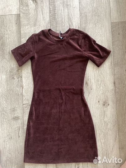 Платье вельветовое