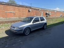 Volkswagen Golf 1.4 MT, 2000, 400 000 км, с пробегом, цена 320 000 руб.