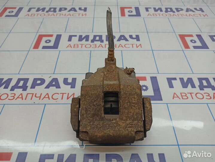 Суппорт тормозной задний левый Volvo XC90 8602854