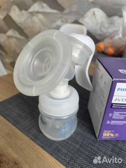 Молокоотсос avent ручной
