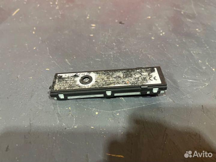 Усилитель антенны Mercedes-Benz S-Class W222 2018