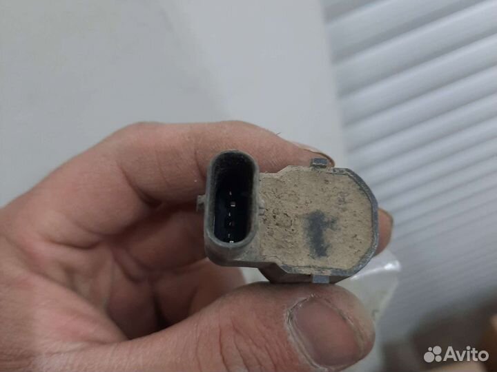 Датчик парковки Kia Sportage 3/2013