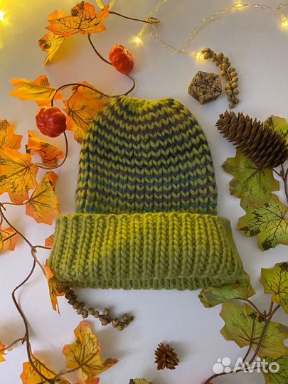 Шапка вязаная ручная работа