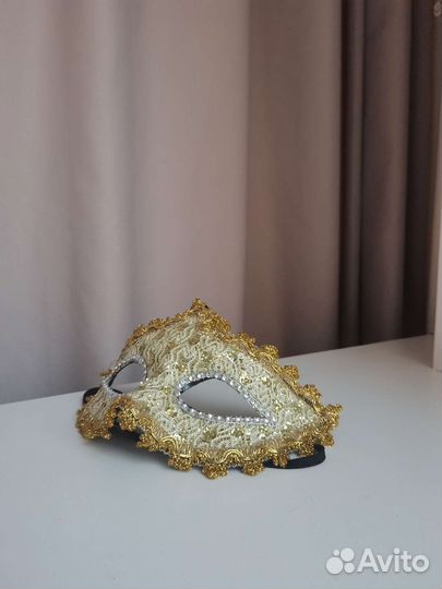 Маска карнавальная