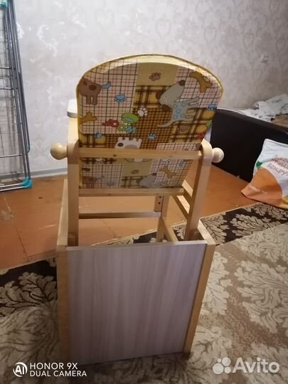 Столик и стульчик для детей
