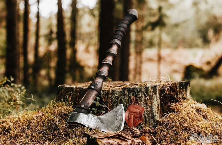 Топор кованый походный позвонковый
